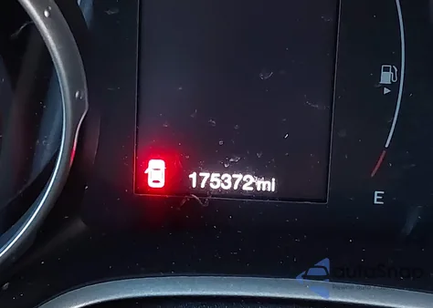 2019 Jeep Compass Latitude 4X4 from USA, damaged, VIN 3C4NJDBB6KT671879